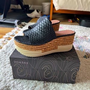 Homers Black Platform Size 38
